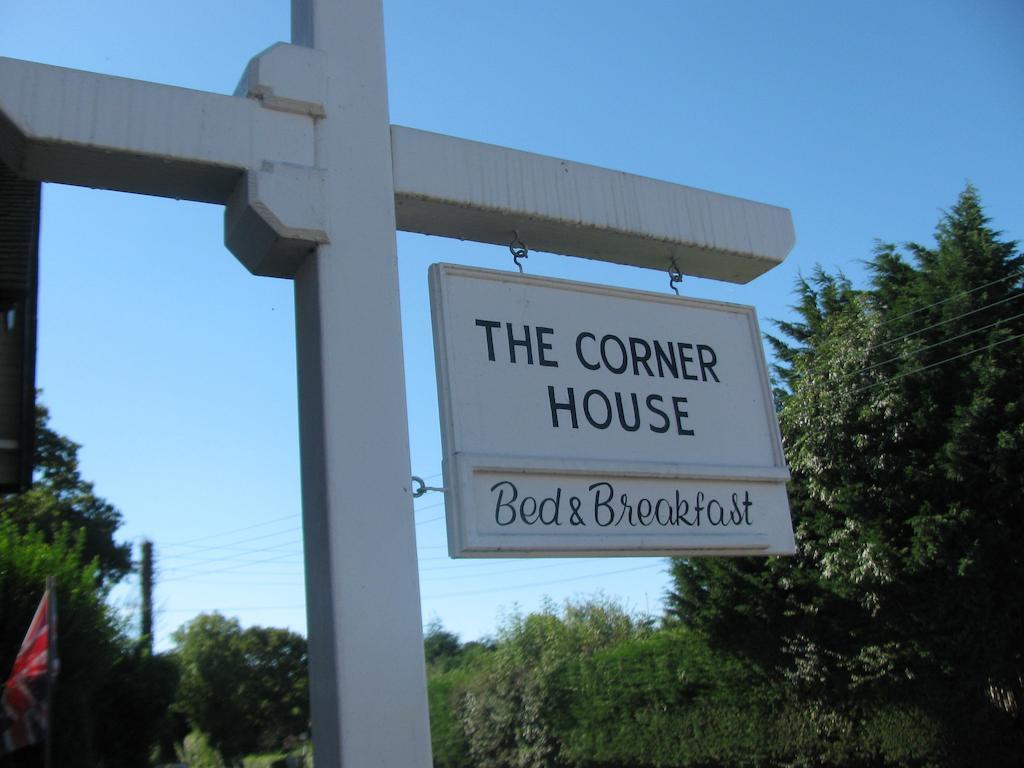 The Corner House Panzió Rye Kültér fotó